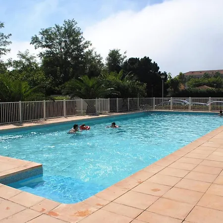 Avec Terrasse - * Le Lavandou